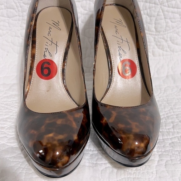 MARC FISHER Leopard Print Patent Platform Heels, Size 6 - Picture 2 of 12